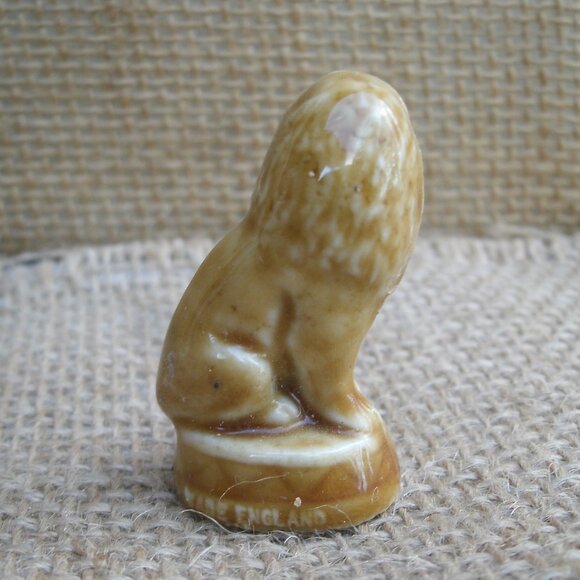 Vintage Wade Whimsies Lion Porcelain Figurine - Picture 3 of 10